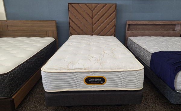 シモンズベッド