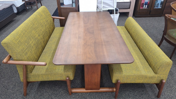 ナガノインテリア